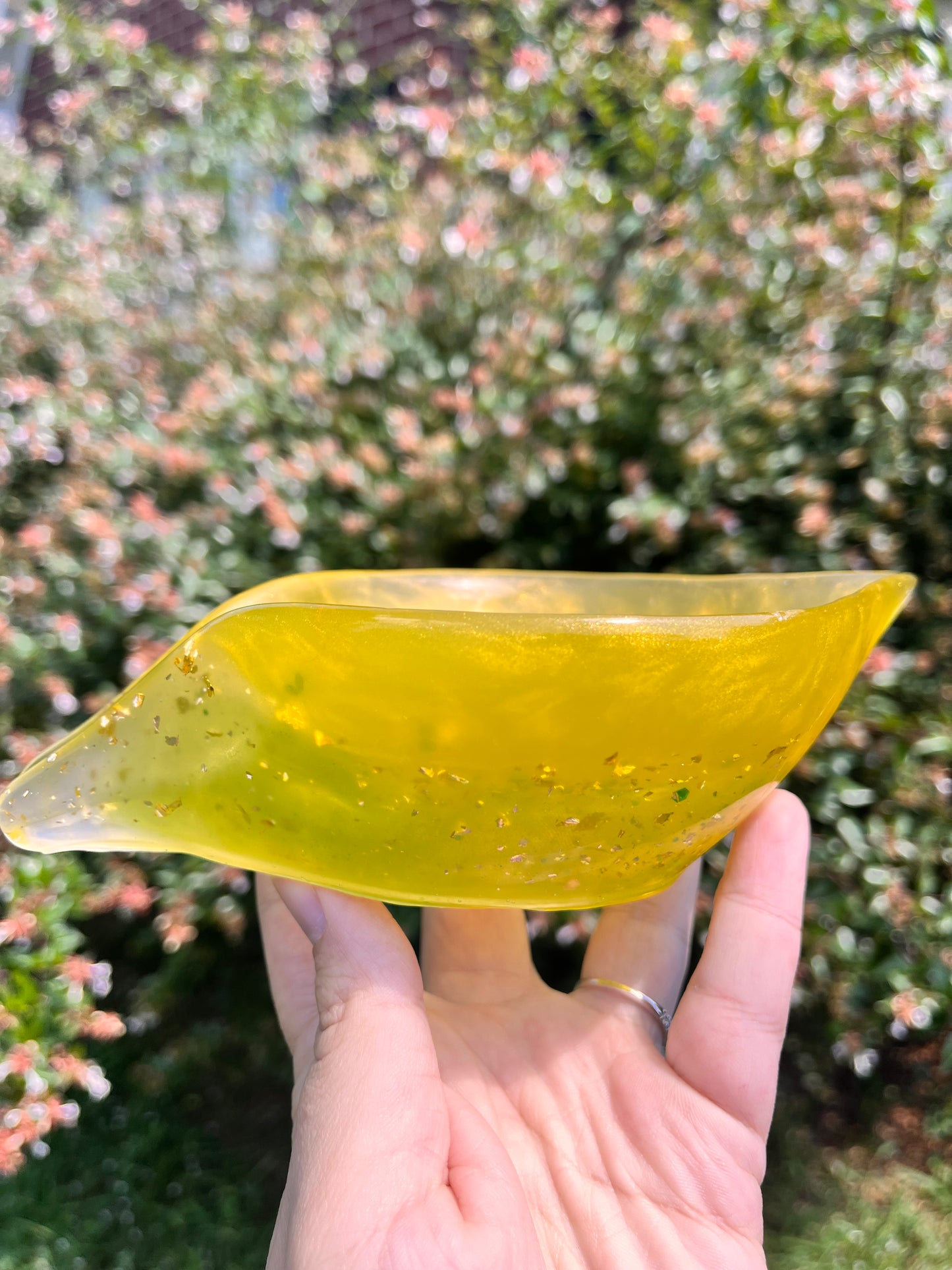 Self draining soap dishes/spoon holder